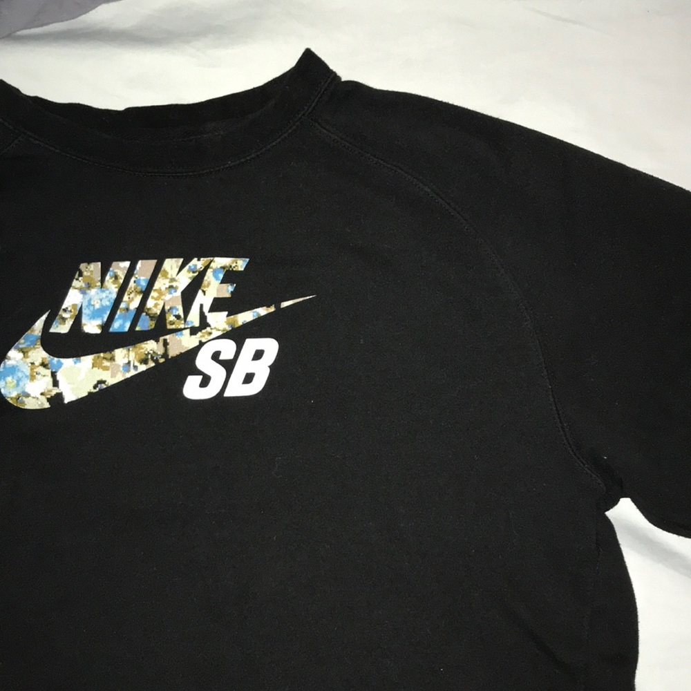 Nike SB Crewneck